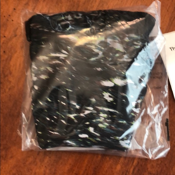 Thinx xl hip hugger - Picture 2 of 4